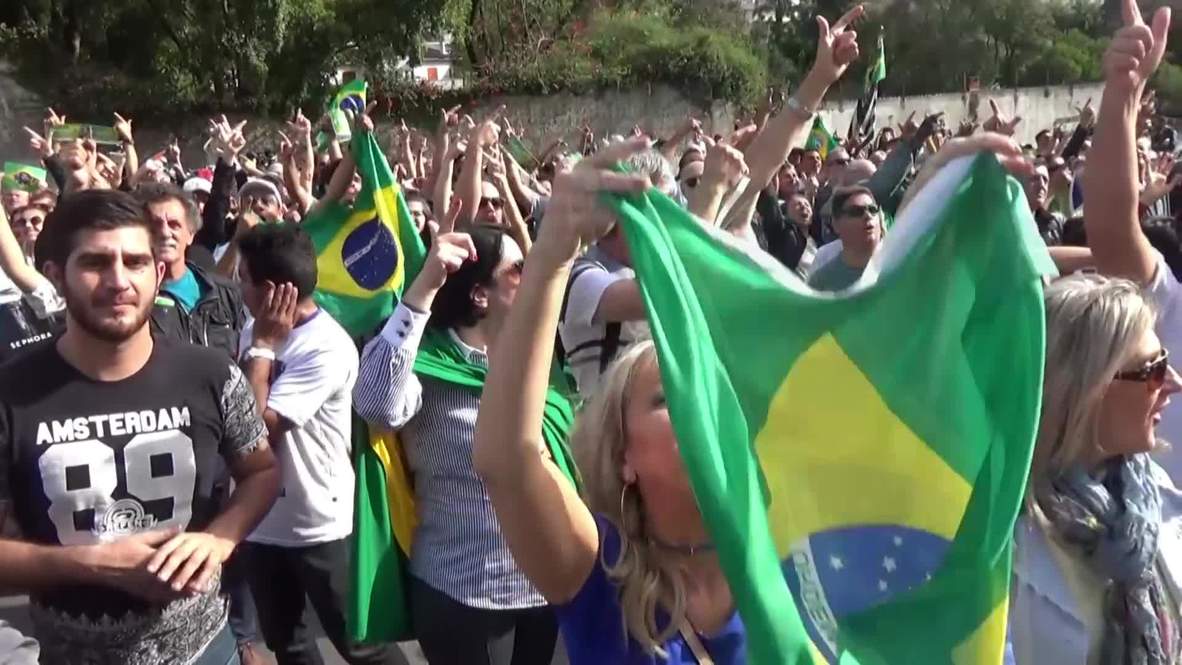Brasil: Los simpatizantes de Bolsonaro se concentran frente al hospital donde está ingresado tras su apuñalamiento