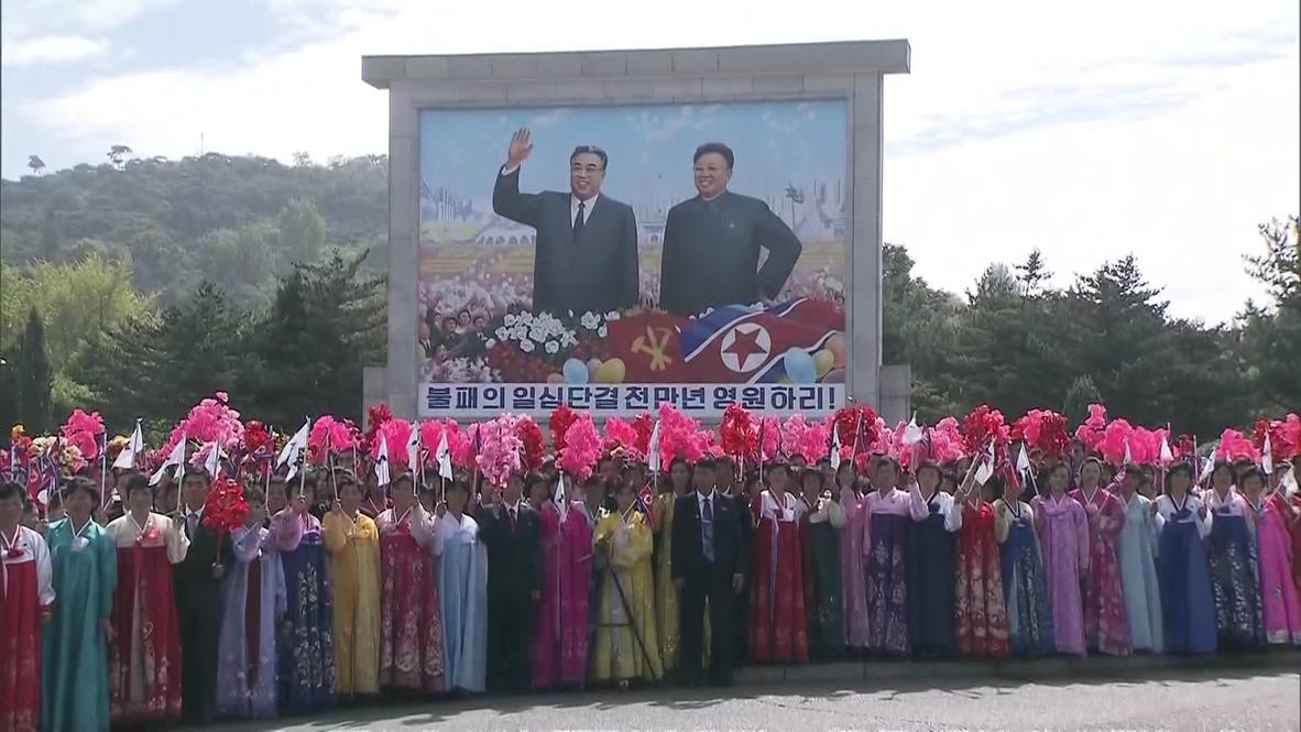 Corea del Norte: Miles de personas abarrotan las calles para saludar a Kim-Jong-un y Moon Jae-in