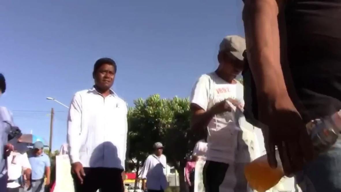 México: Manifestantes de Iguala exigen justicia por los 43 de Ayotzinapa