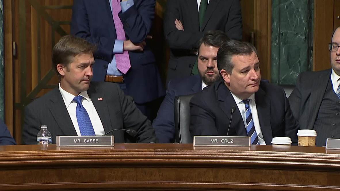 USA: Senate Judiciary Committee votes in favour of Kavanaugh