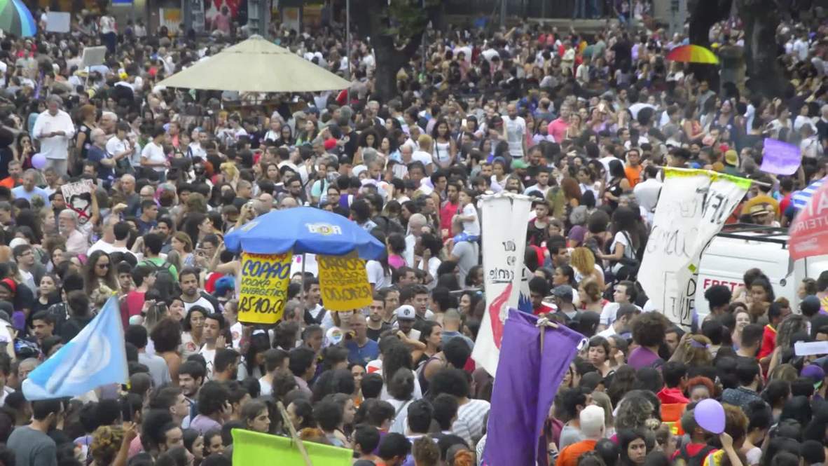 Brasil: Miles de personas dicen #EleNão (Él No) y se manifiestan en contra de Bolsonaro