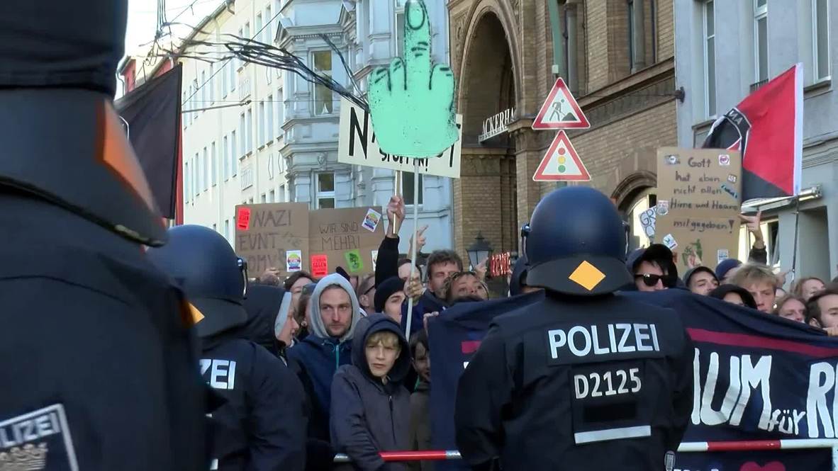 Alemania: Manifestantes nacionalistas marchan en Berlín