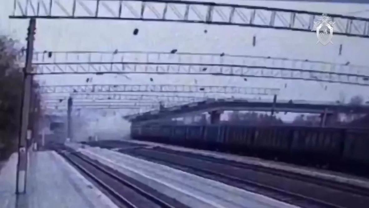 Rusia: El derrumbe de un puente en la región de Amur bloquea el paso ferrocarril transiberiano