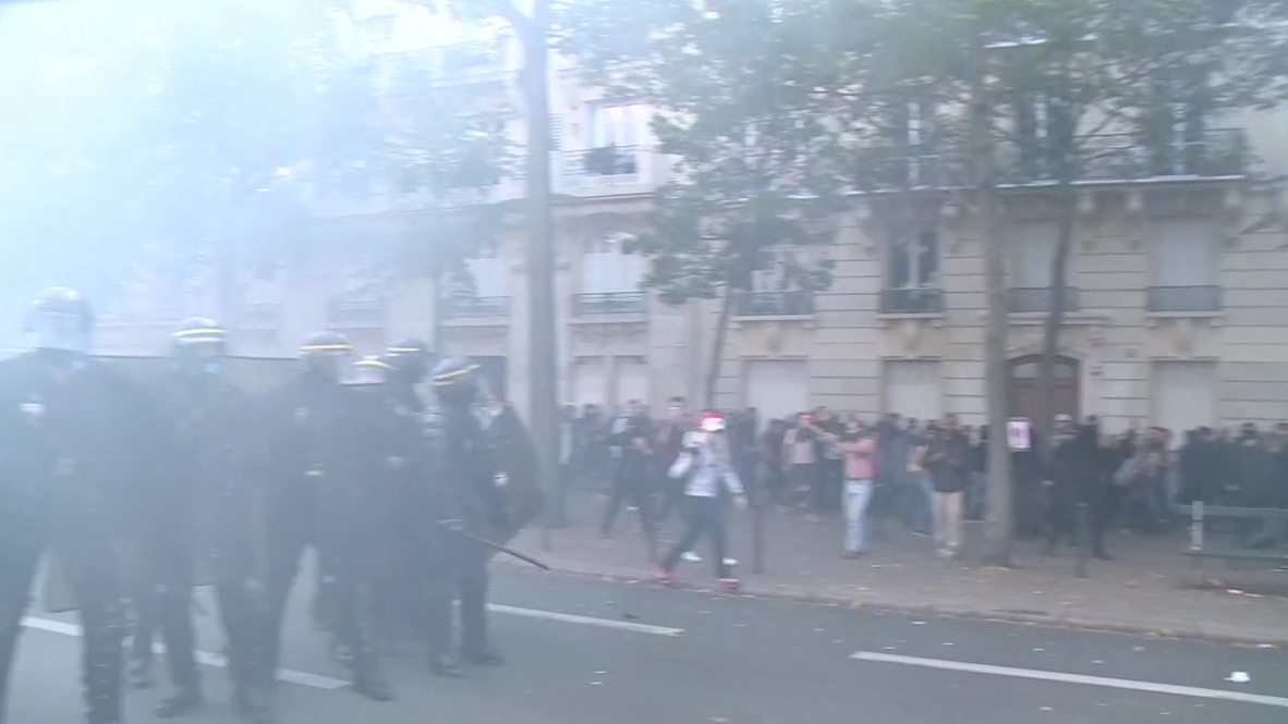 France: Clashes erupt at anti-govt. rally in Paris