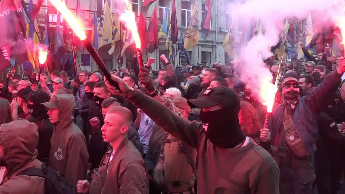 Ukraine: Thousands march on Kiev for far-right rally to 'return Ukraine'