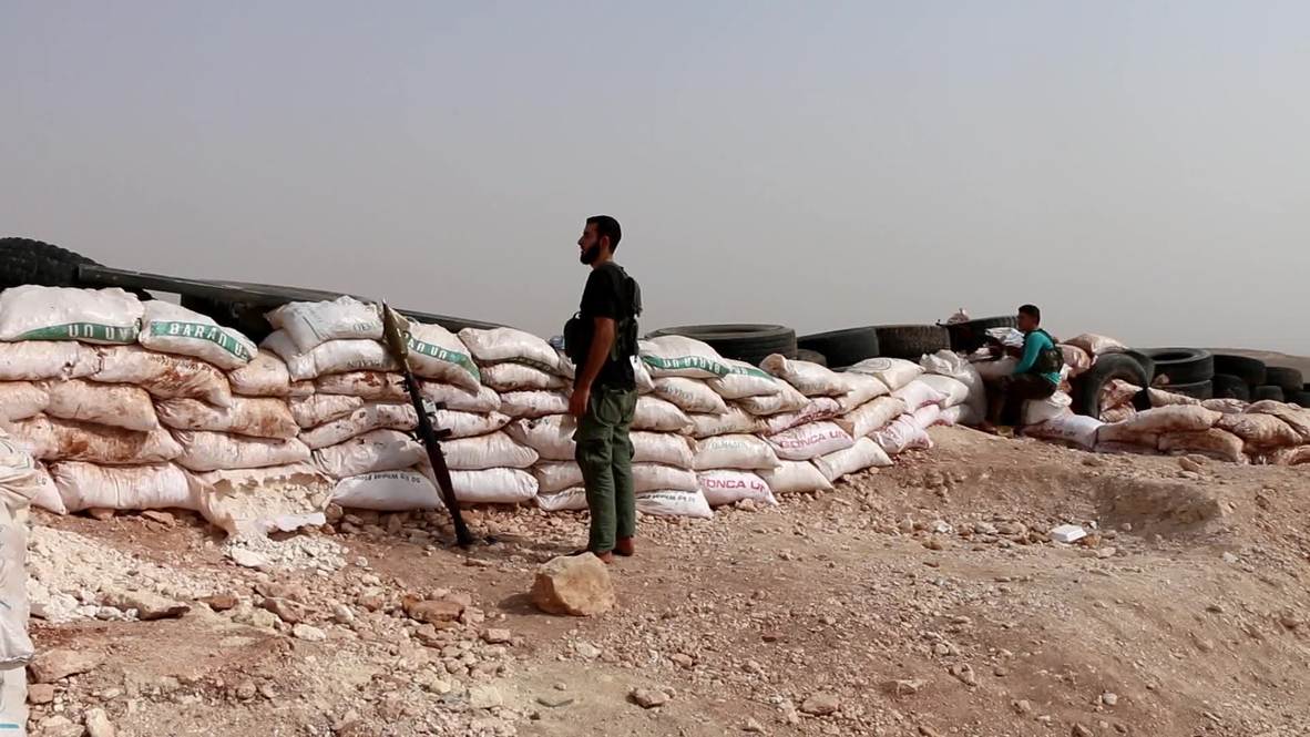 Syria: Militants seen in Idlib's demilitarised zone