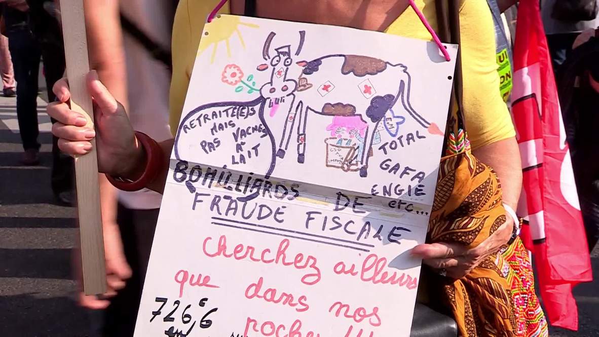 Francia: Jubilados marchan para condenar las reformas de pensiones de Macron en París