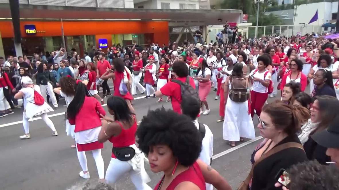 Brazil: Thousands march against Bolsonaro in Sao Paulo