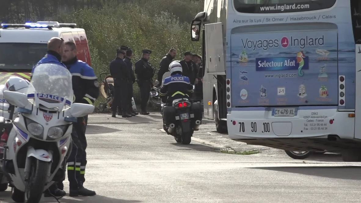 France: Police evict 1,800 migrants from Grande-Synthe camp