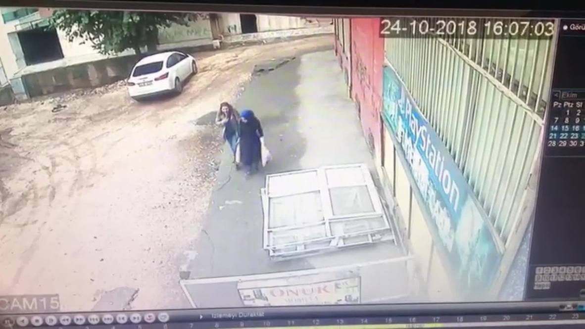 Turquía: Dos heridos tras hundirse repentinamente una sección del pavimento en Diyarbakir