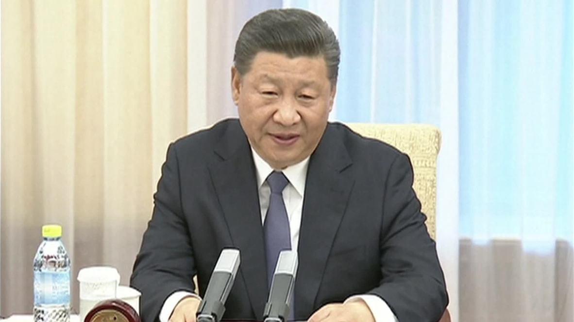 China: Shinzo Abe and Xi Jinping talk trade and bilateral relations in Beijing