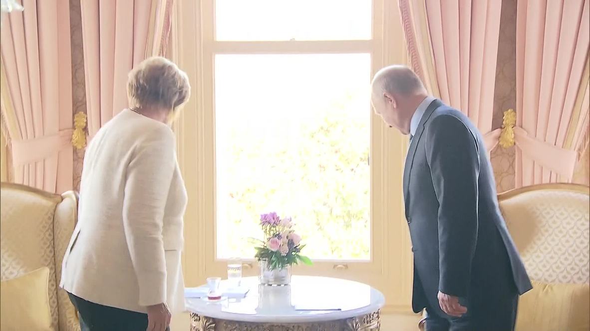 Turkey: Putin and Merkel meet at Syria summit in Istanbul
