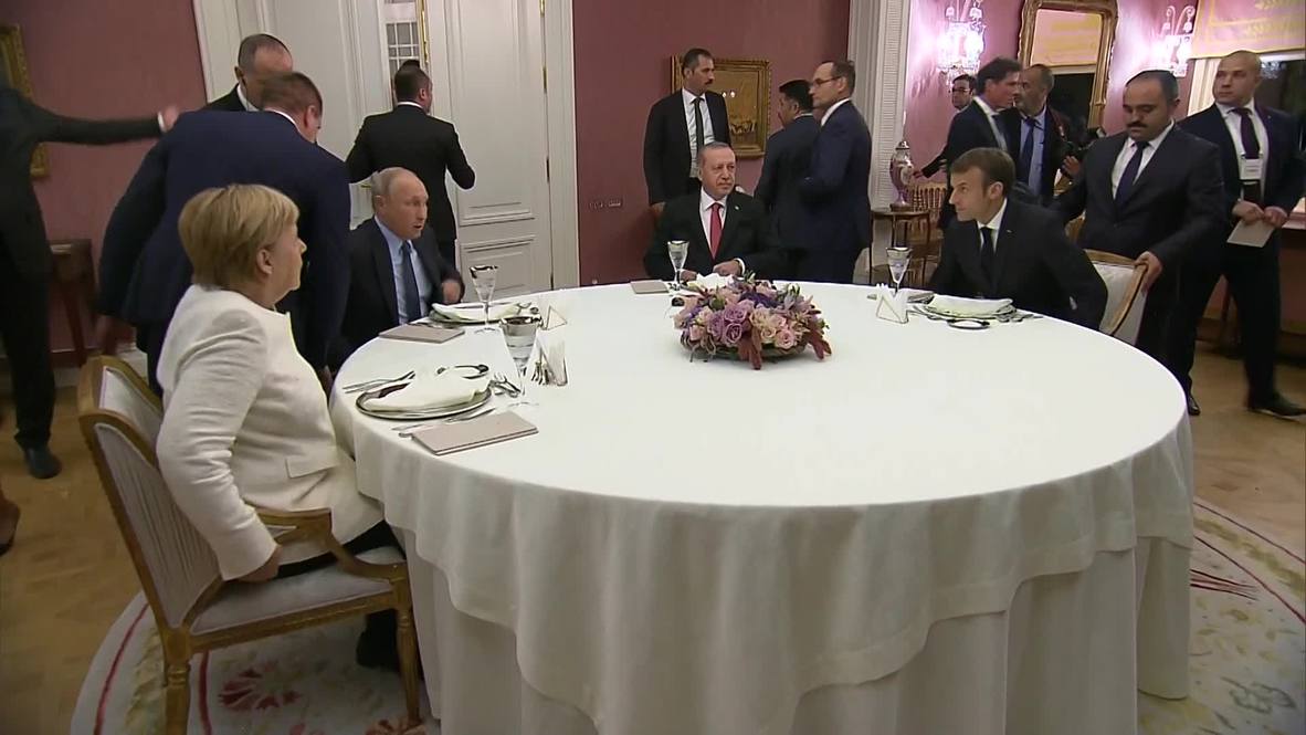 Turkey: Erdogan hosts dinner for Putin, Merkel, and Macron after Syria summit
