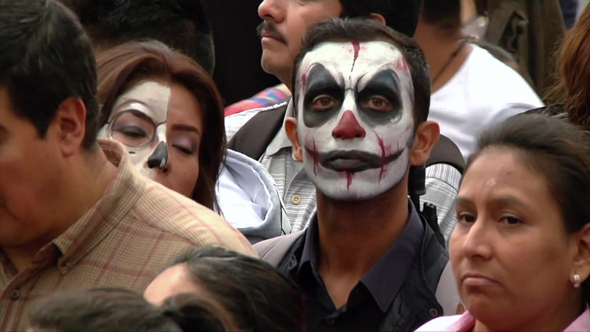 México: Cerca de dos millones de personas se concentran en Ciudad de México para el desfile del Día de los Muertos