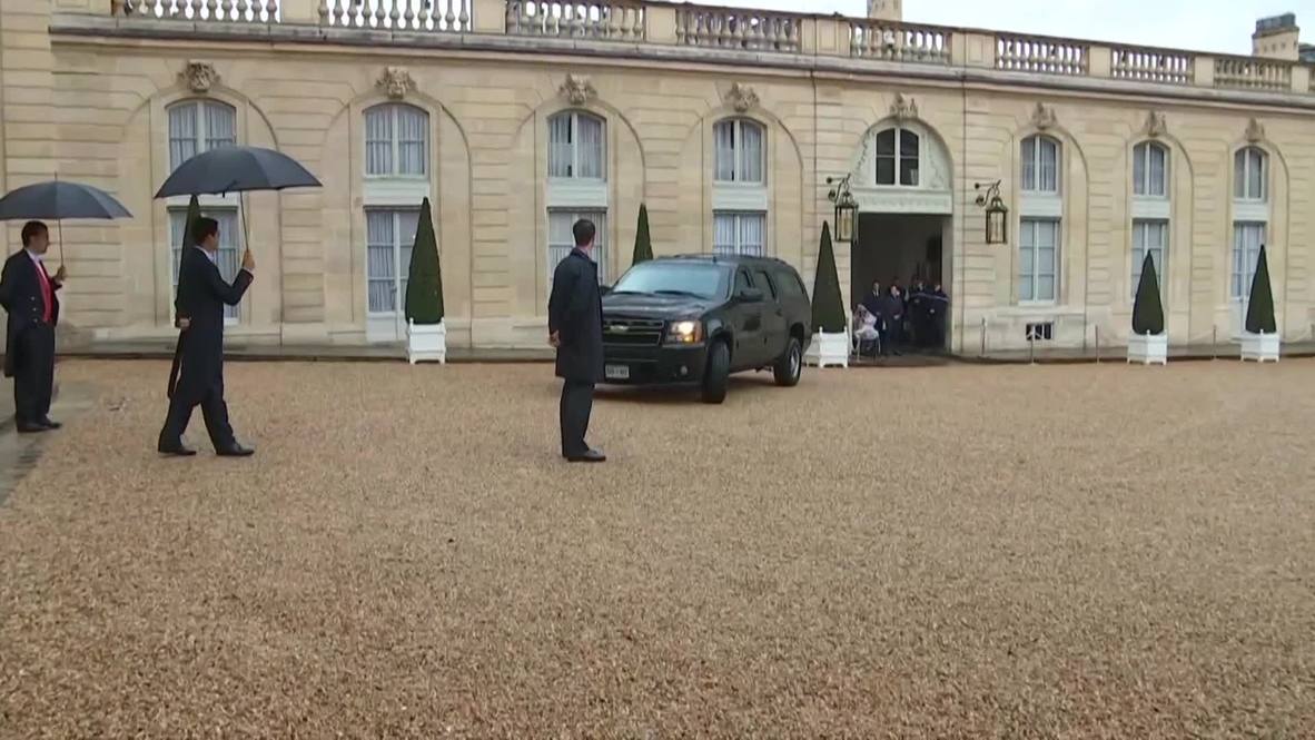 Francia: Brigitte Macron saluda a Melania Trump en el Palacio del Elíseo