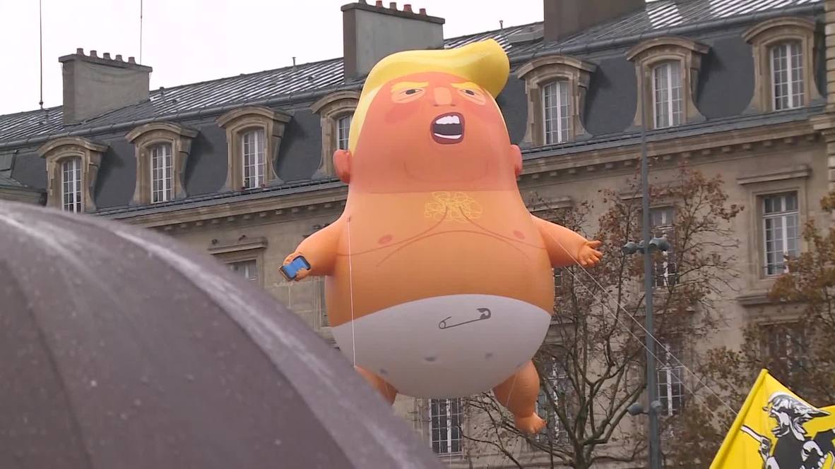 France: Anti-Trump balloon hits Paris as US pres. attends WWI commemorations