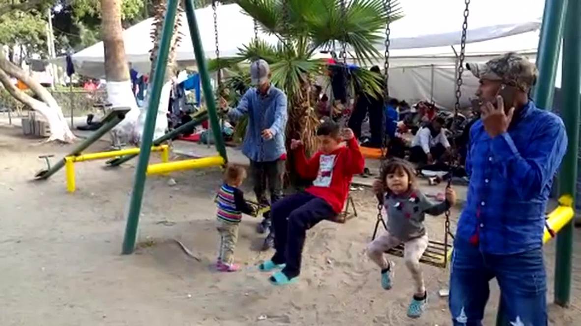 Mexico: Hundreds of migrants set up camp at Tijuana's US border