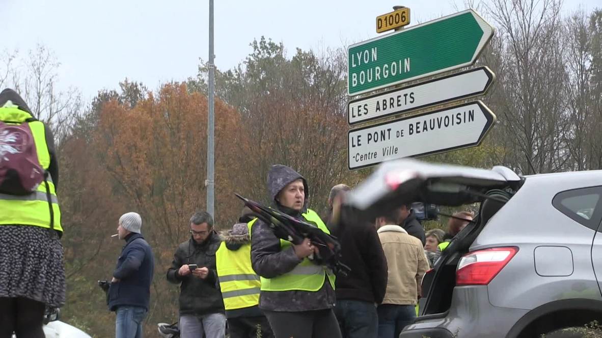 Francia: Un muerto y varios heridos durante las protestas en Saboya por el aumento de los precios del combustible