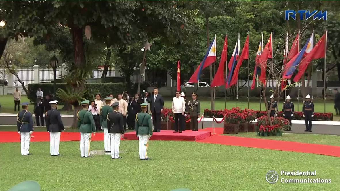 Philippines: Duterte greets Xi as leaders sign deals, agree to boost ties