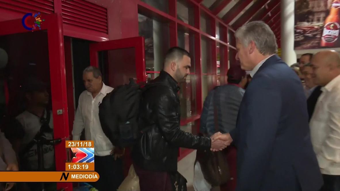Cuba: Doctors return home after Bolsonaro's election victory