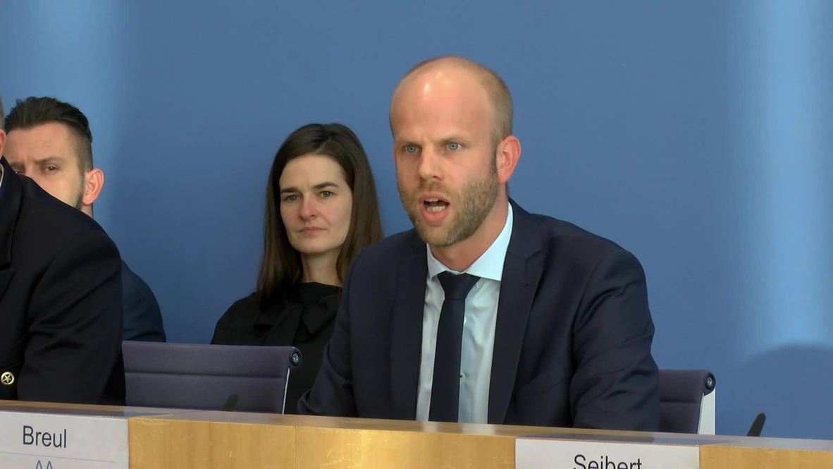 Germany: Berlin seeks 'dialogue and restraint' after Kerch Strait incident