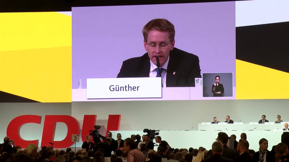 Germany: Sec. Gen Kramp-Karrenbauer wins first round of CDU party leadership vote