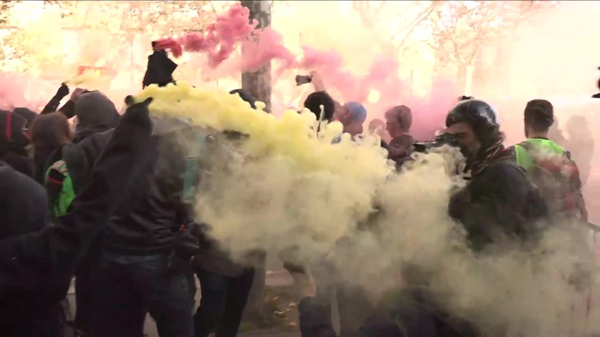 Spain: Hundreds protest against Spanish Cabinet meeting in Barcelona
