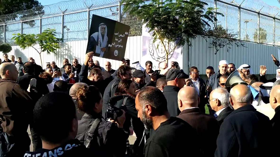 Israel: Supporters gather as Bedouin activist arrives for ten-month sentence