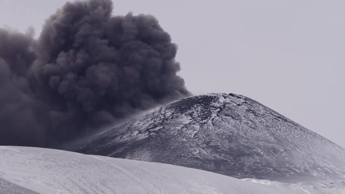 Italy: Plumes of ash rise above ski resort as Mount Etna roars back into action