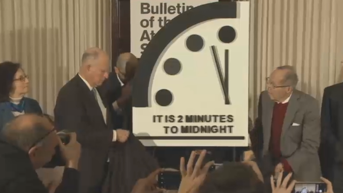 USA: Doomsday Clock remains at two minutes to midnight