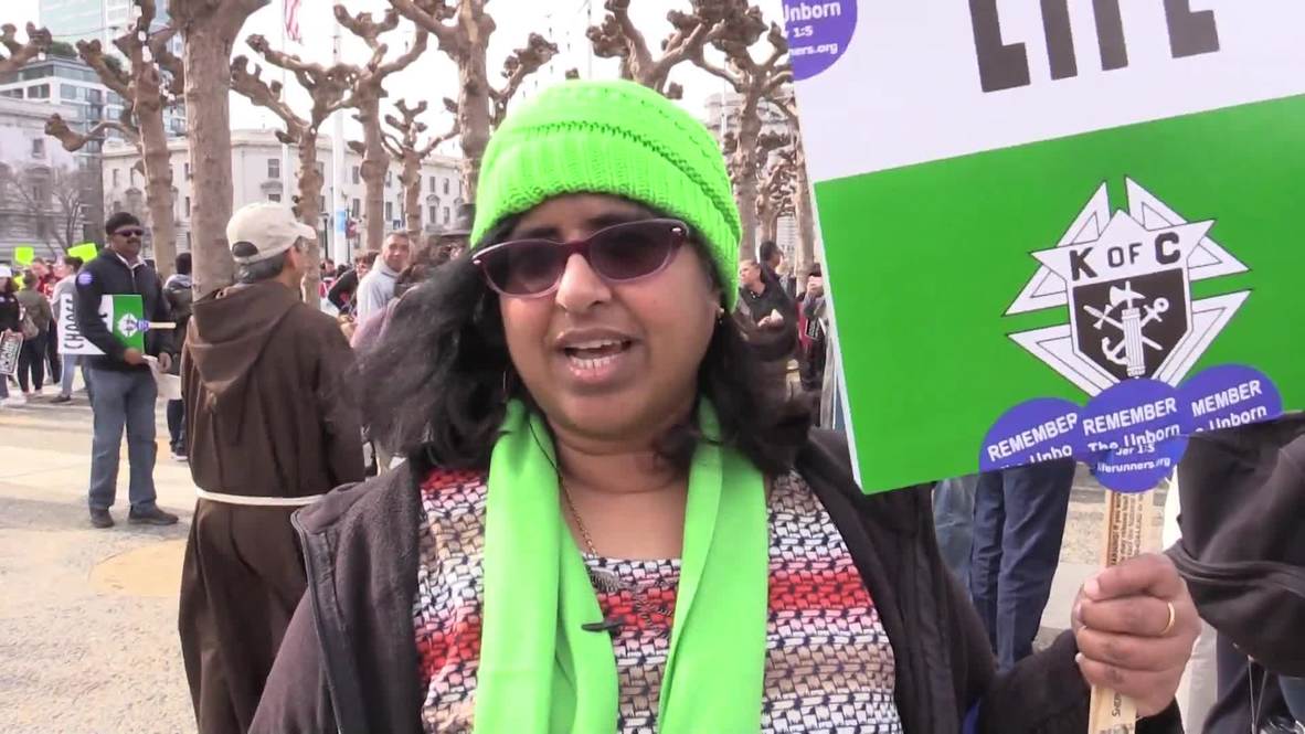 USA: Hymn-singing pro-lifers march in San Fran after Roe vs Wade anniv.