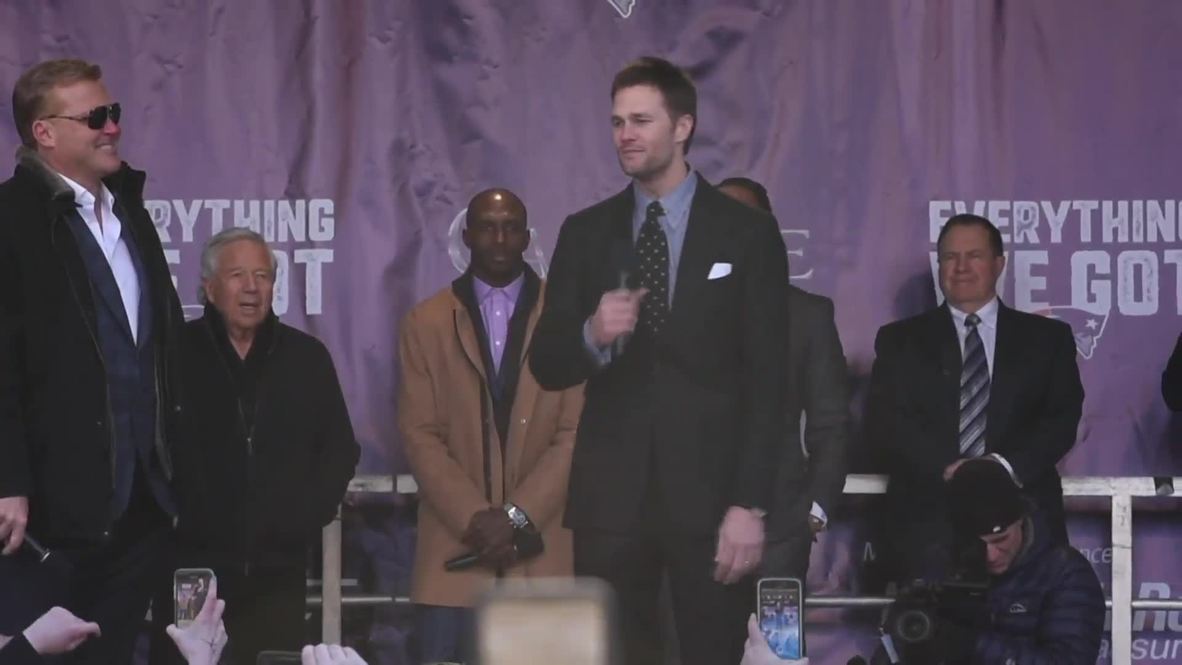 USA: Patriots fans rally with Tom Brady ahead of Super Bowl LIII
