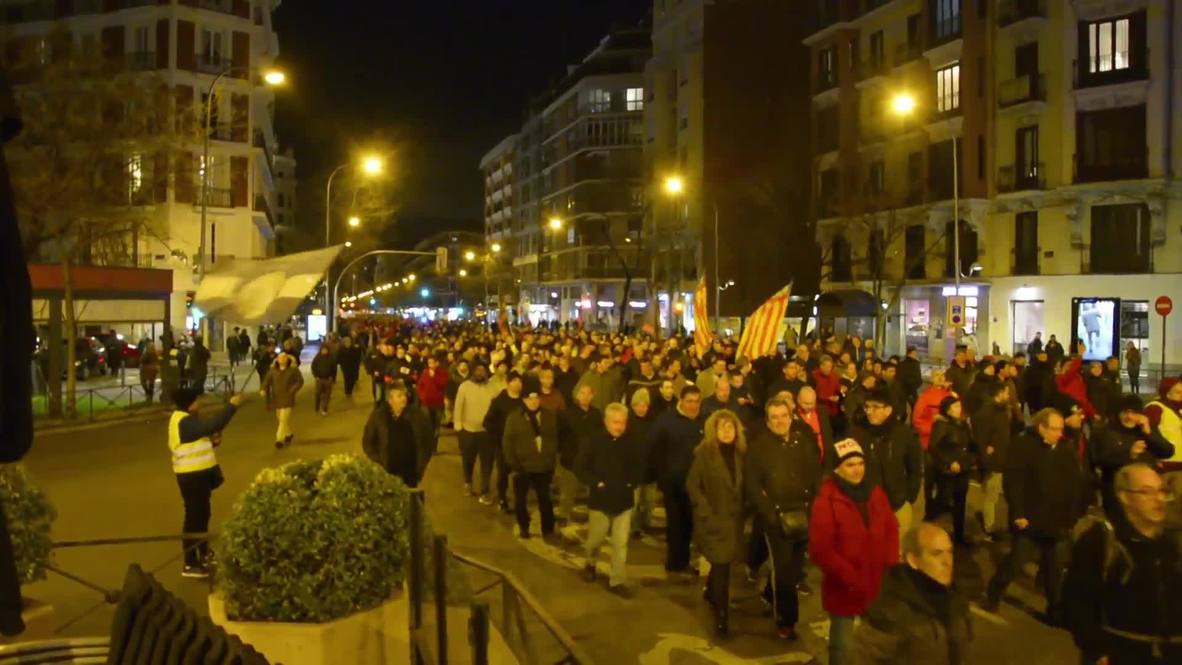 España: Taxistas protestan por las aplicaciones de viaje