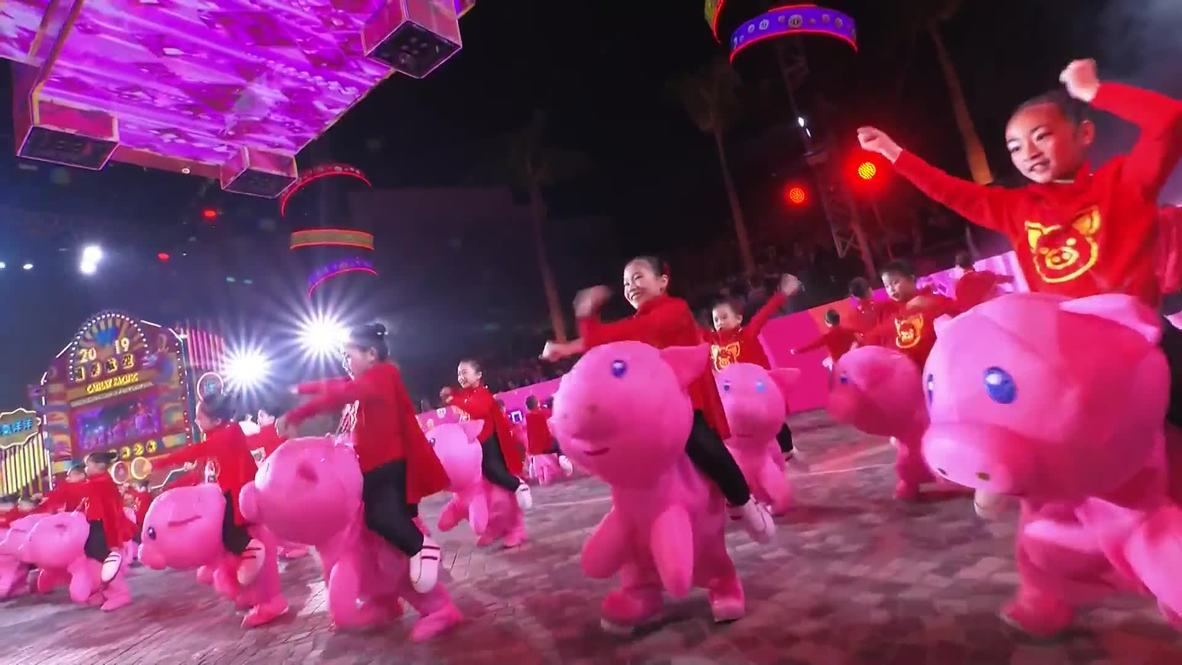 Hong Kong: El desfile del Año Nuevo chino anima las calles de la ciudad