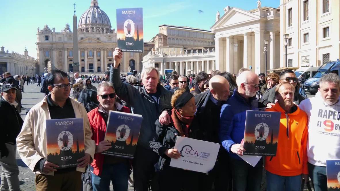 Italy: Sex abuse survivors criticise Pope in Rome at end of abuse summit