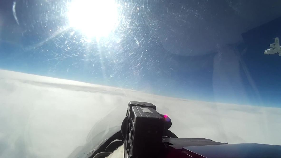 Baltic Sea: Jet Su-27 scrambles to intercept US 'spy plane'