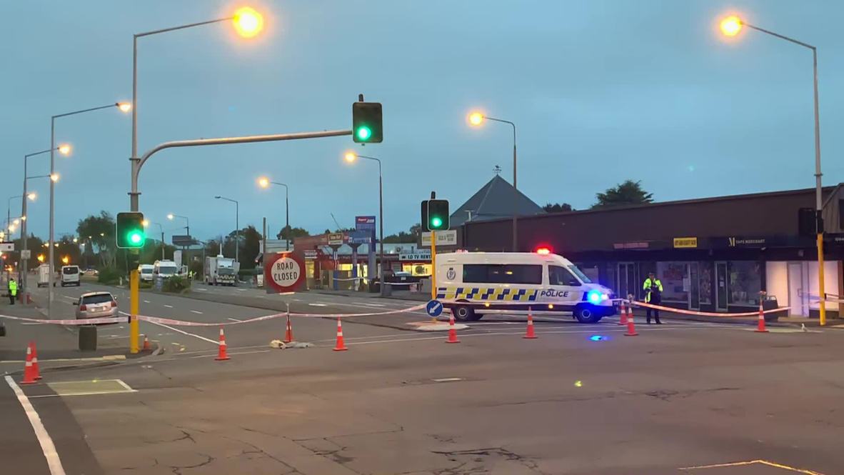 New Zealand: Emergency services watch over scene of Islamic Centre attack