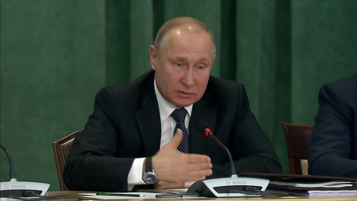Россия: "Приоритет номер один - защита интересов граждан" - Путин