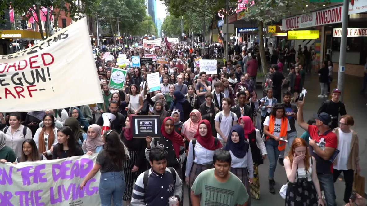 Australia: Thousands rally against racism after Christchurch mosque attacks