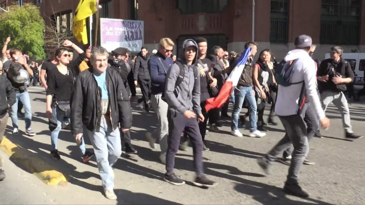 Francia: Detenciones durante una protesta de los "chalecos amarillos" en Niza
