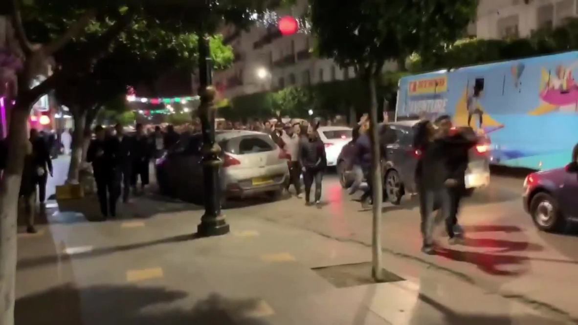 Argelia: Manifestantes protestan en Argelia tras nombramiento del nuevo gobierno de Bouteflika
