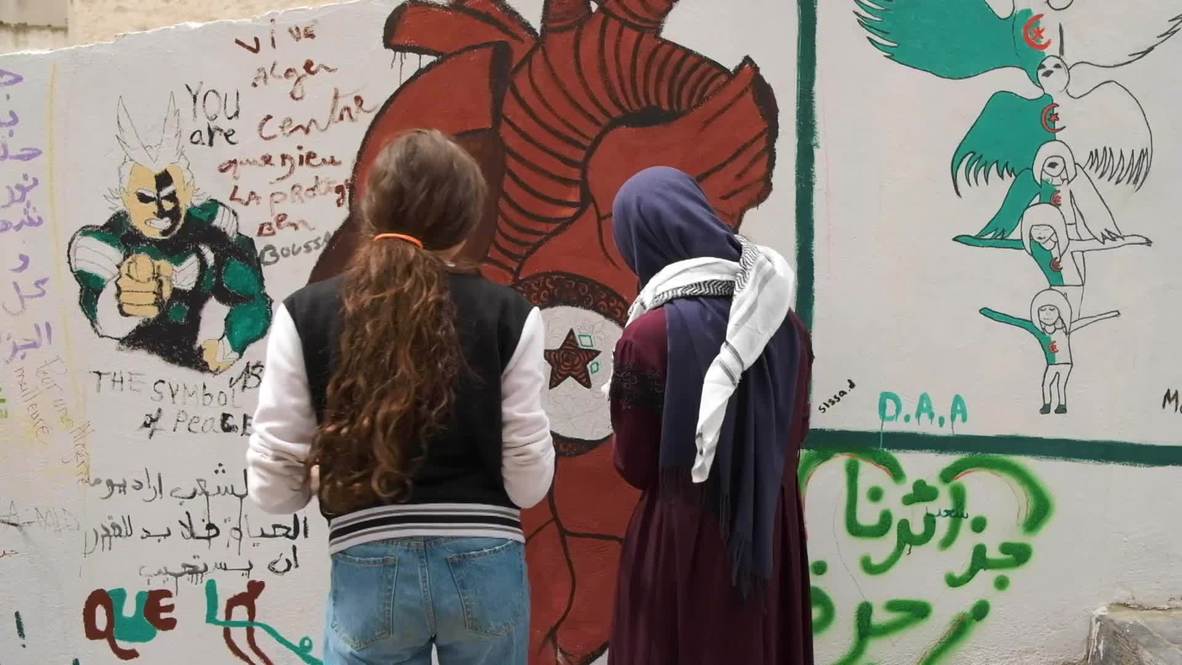 Young Algerians express themselves through street art amid ongoing anti-Bouteflika protests