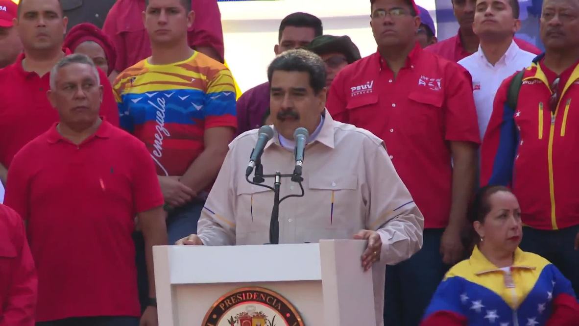 Venezuela: Maduro calls for 'national dialogue' as thousands rally in Caracas