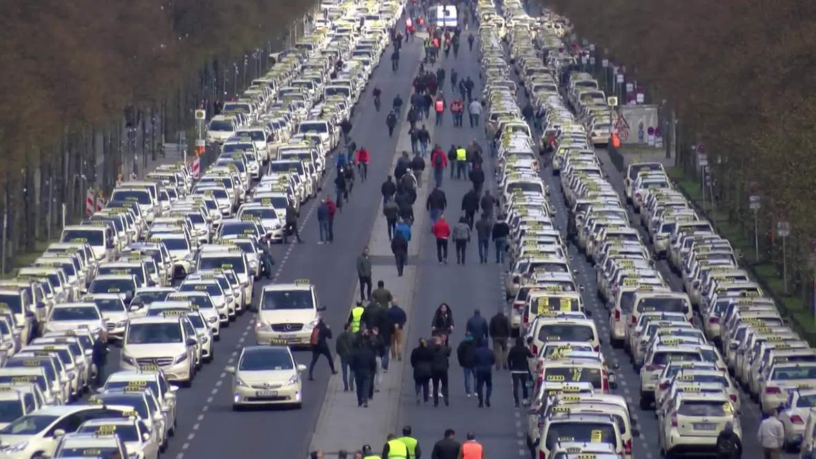 Germany: Berlin taxis join nationwide protest against deregulation plans
