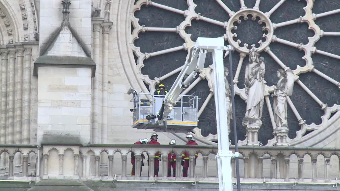 Francia: Continúa el trabajo en Notre Dame para asegurar objetos históricos