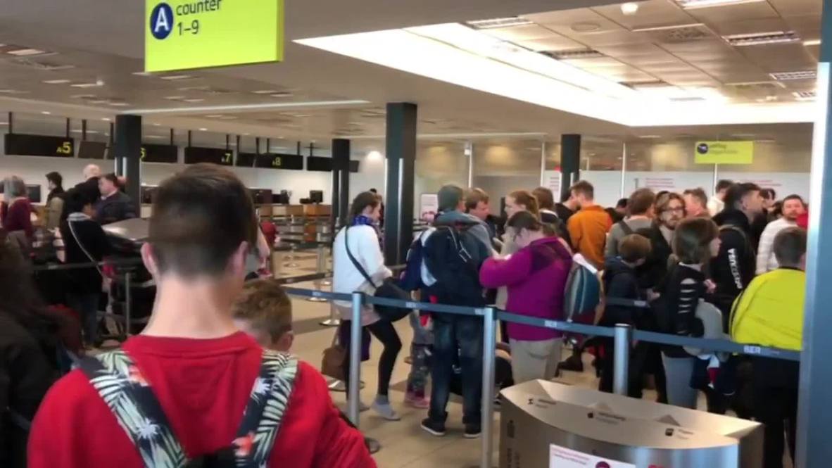 Germany: Govt. plane's emergency landing leaves hundreds stranded at Berlin airport