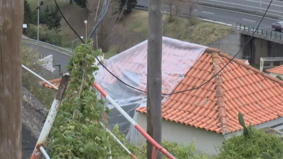 Portugal: Workers secure area of Madeira bus crash site