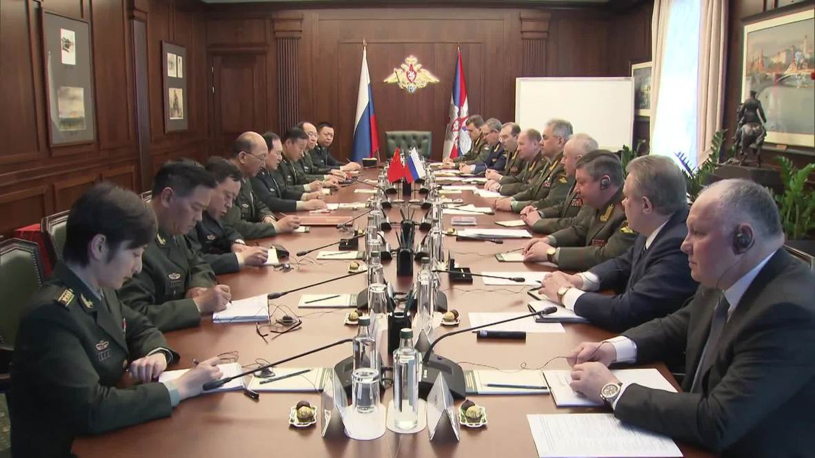 Россия: Шойгу встретился с китайским министром обороны в Москве