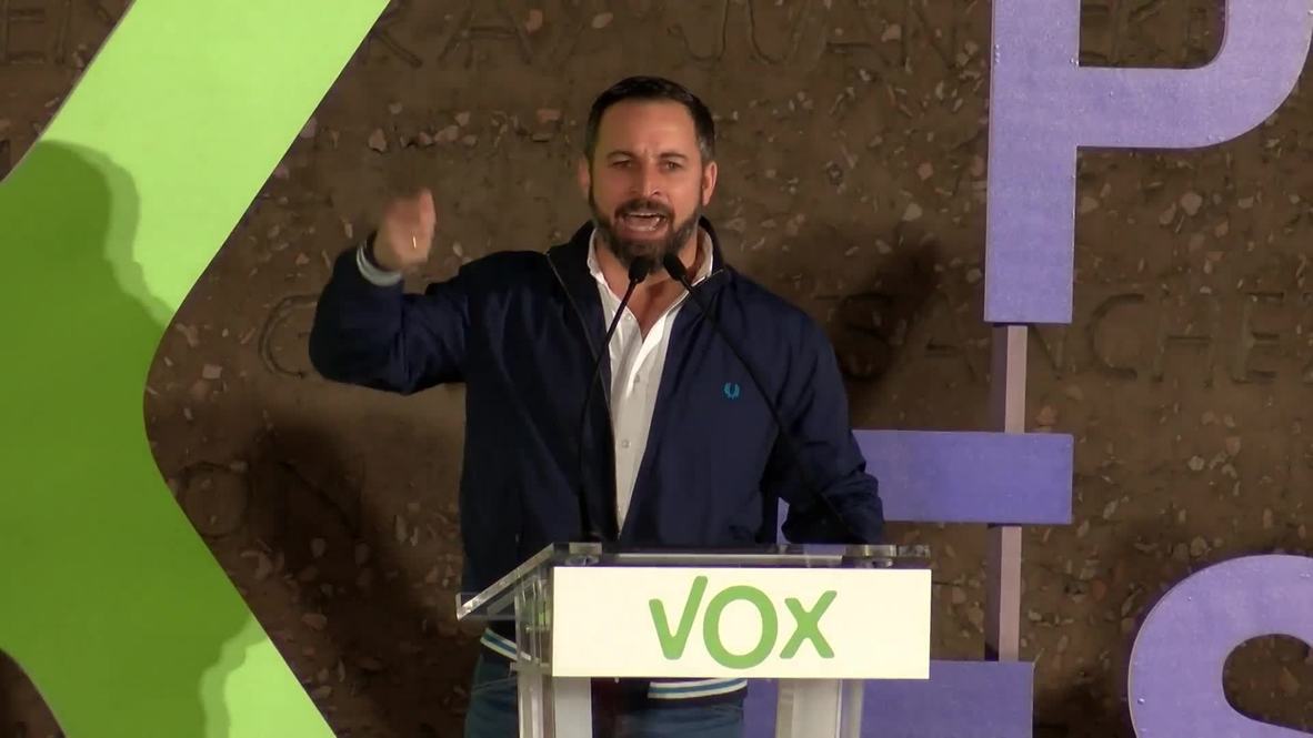España: Miles de personas se dan cita en el último mitin electoral de Vox