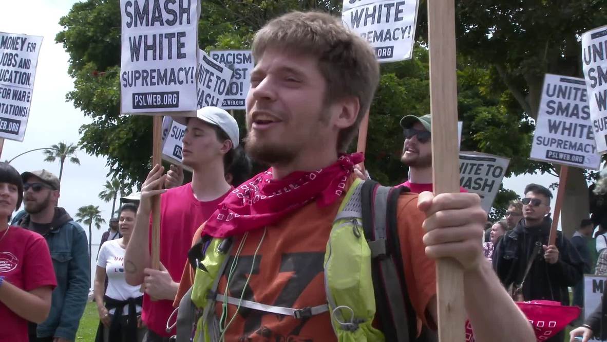 USA: Counter-protesters demonstrate as white supremacist rally fails to appear